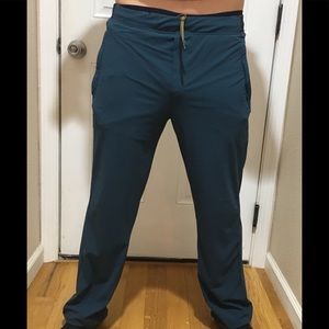 Men’s Lululemon Athletica pants